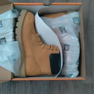Brand new Timberland work boots